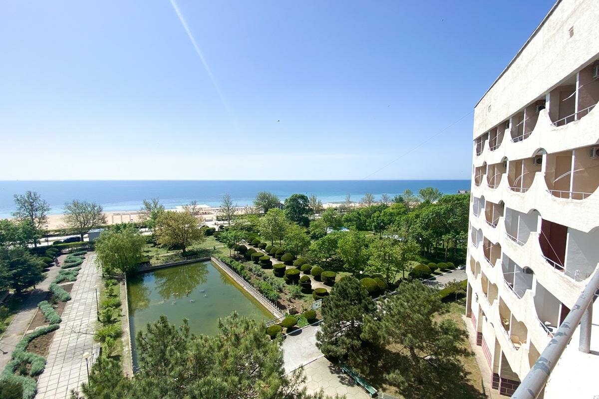 Гостиница Приморье Евпатория-95