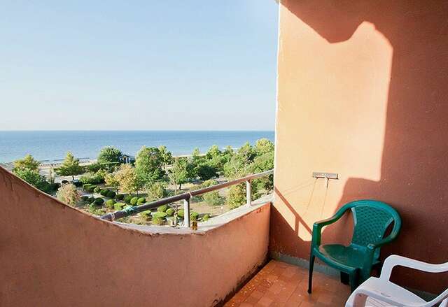 Гостиница Приморье Евпатория-101